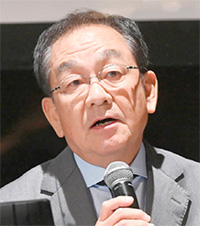 製薬協　岡田 安史 会長