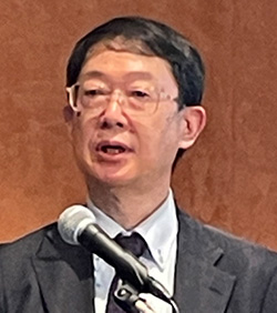 四柳 宏　氏