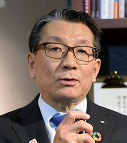 製薬協　上野 裕明 会長