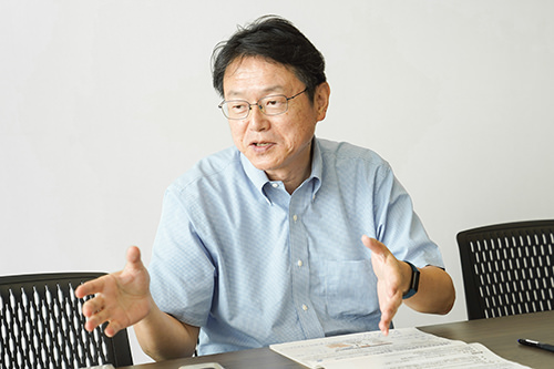 研究開発委員会 塚原委員長